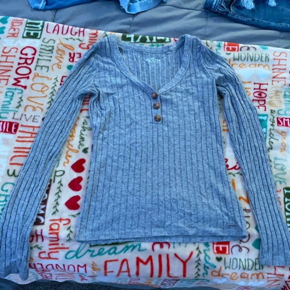 Hollister Tops - Hollister Long Sleeve Shirt